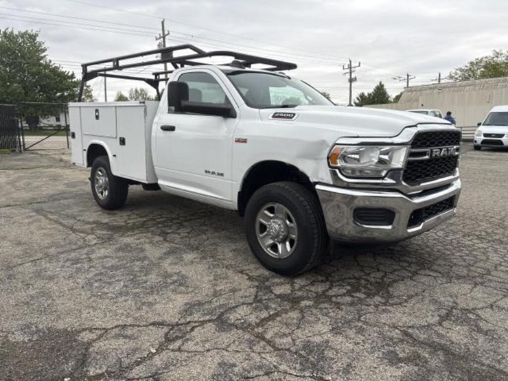 2022-dodge-2500-image-6
