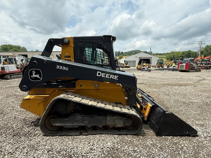 2023-deere-333g-image-5
