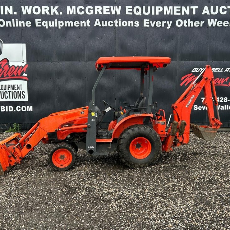 KUBOTA B26