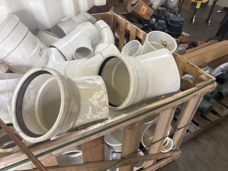 miscellaneous-different-size-pvc-fittings-image-6
