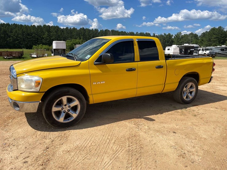 2008-dodge-ram-1500-image-1