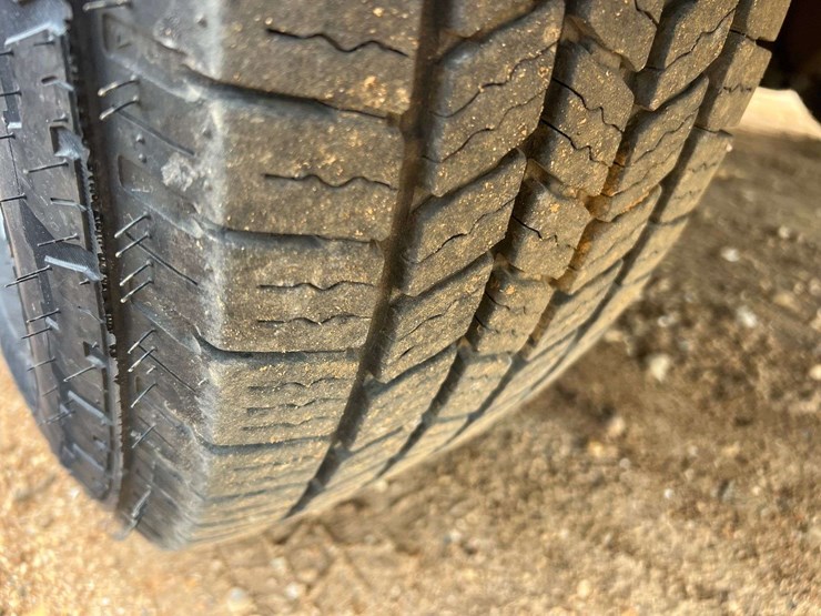 2005-ford-f250-image-12