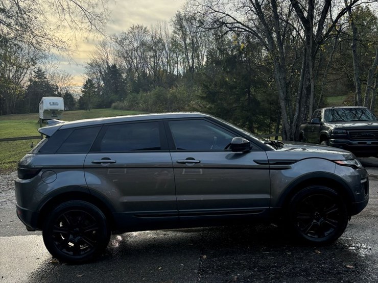 #297-•-2016-range-rover-evogue---centerville,-tn-image-4