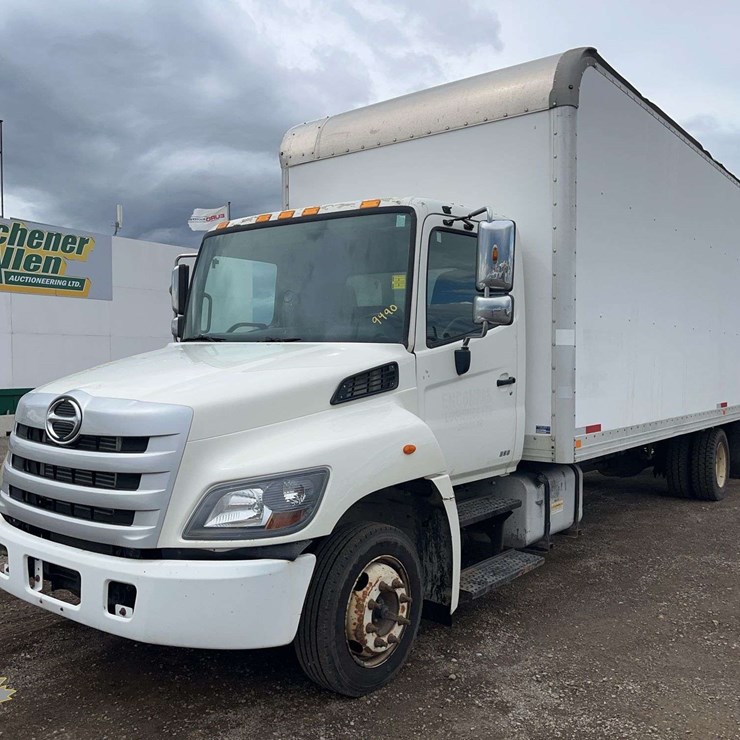 2012 HINO 238