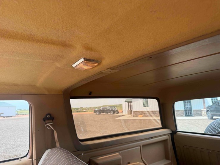 1985-ford-bronco-image-18