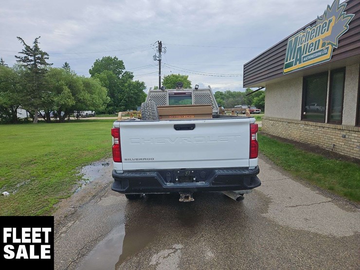 2020-chevrolet-silverado-2500hd-image-7
