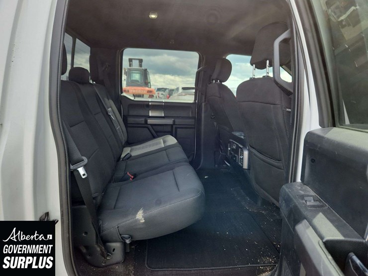 2020-ford-6.5-ft-image-13