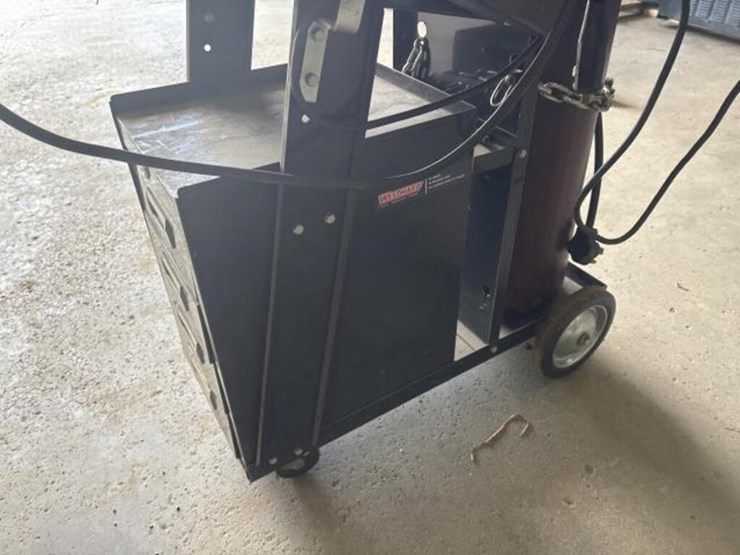 lincoln-electric-tig-200-welder-with-tank-and-cart-image-8