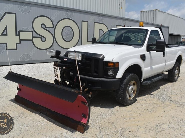 2009-ford-f350-image-1