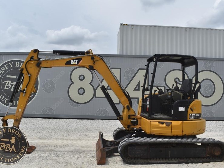 2016-caterpillar-305e2-cr-image-2