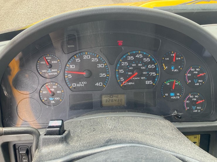 2007-international-durastar-4300-image-32