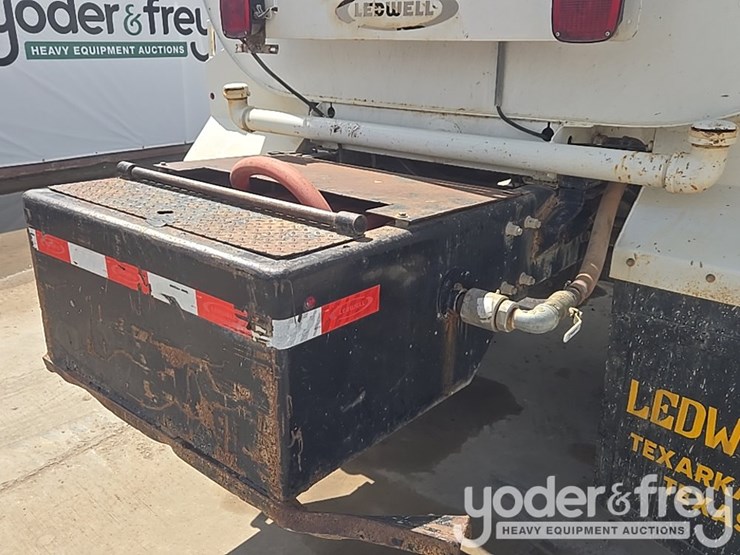 2019-ford-f750-xl-image-33