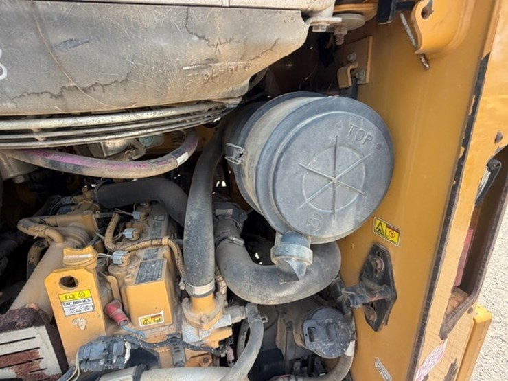 caterpillar-289d-image-40
