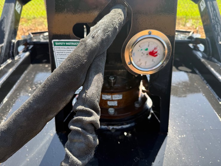 john-deere-72-image-6