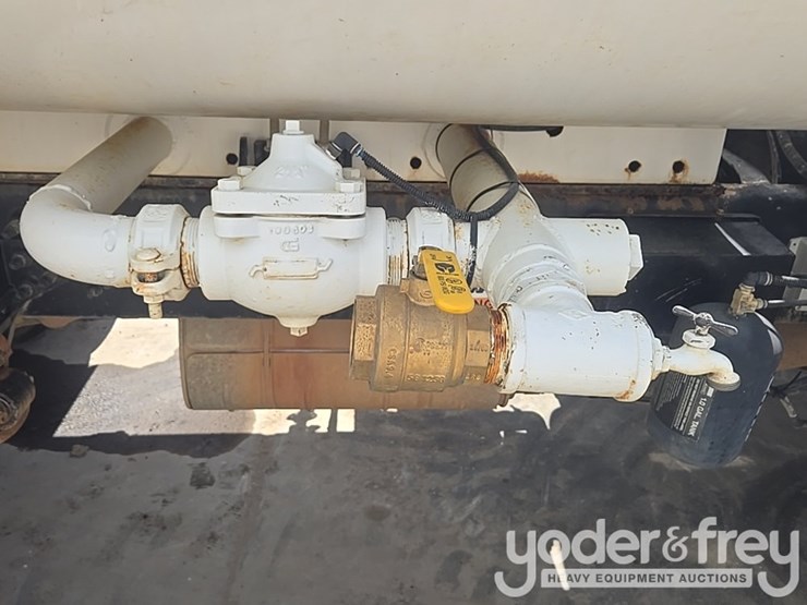 2019-ford-f750-xl-image-27