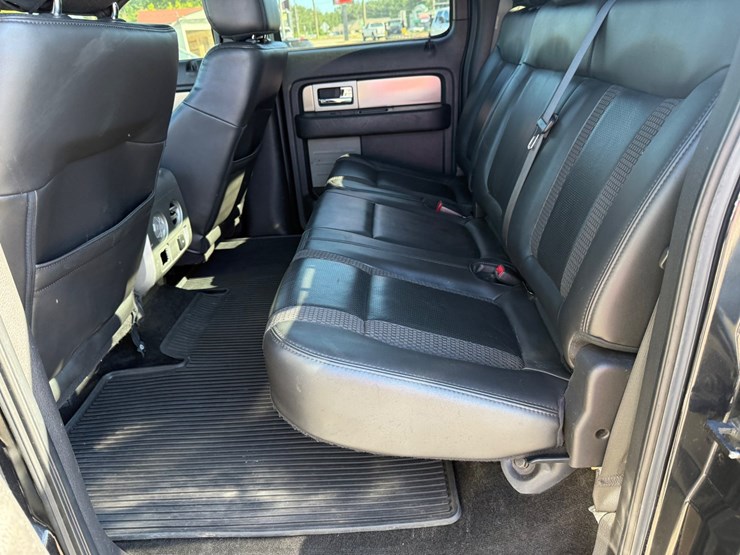 2013-ford-f150-raptor-image-20