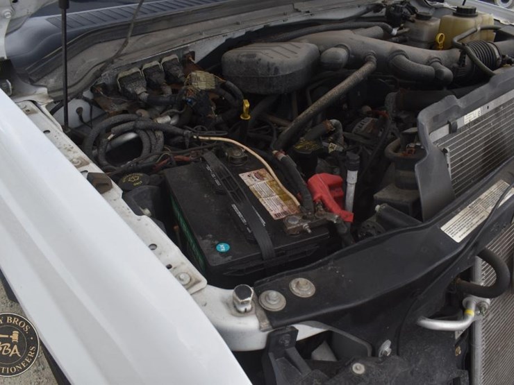 2009-ford-f350-image-35