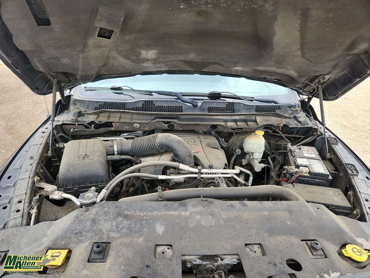 2014-dodge-1500-image-27