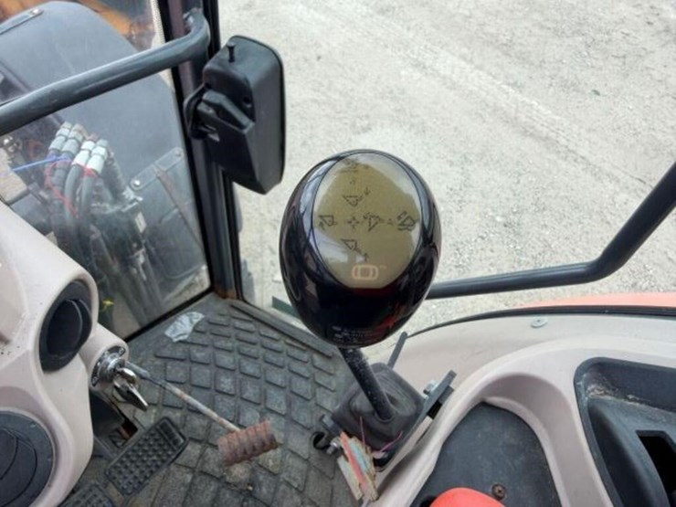 kubota-m7060d-image-13