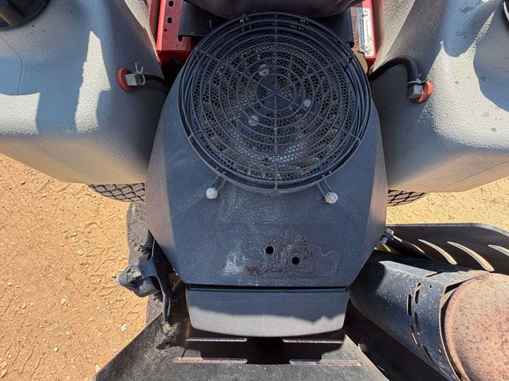 exmark-phazer-44"-zero-turn-mower-(799-hours)-image-9