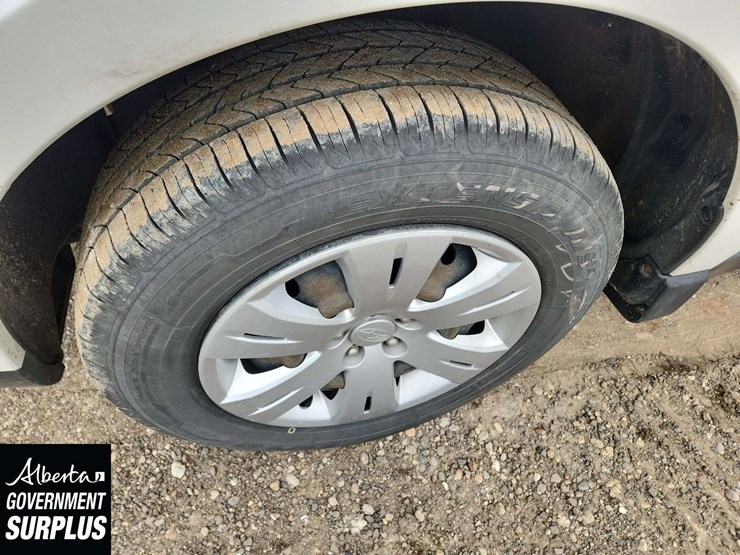2011-subaru-forester-image-11