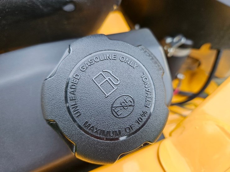 #311-•-cub-cadet-ultima-zts1-zero-turn-mower-image-17