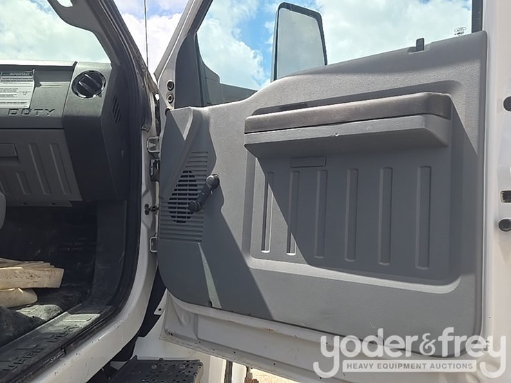 2019-ford-f750-xl-image-50