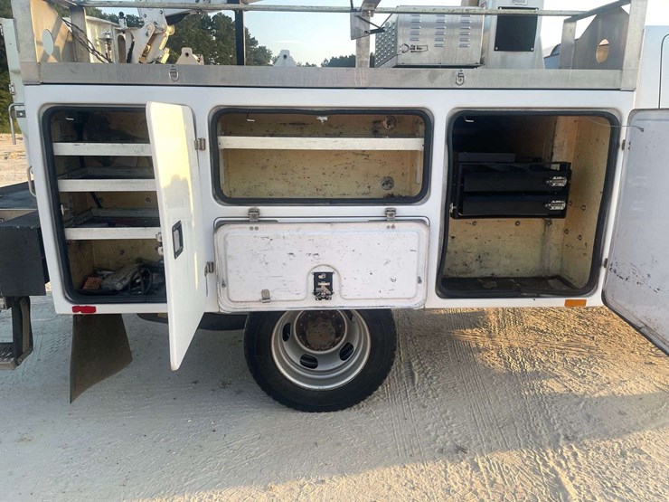 2015-ram-4500-tradesman-image-15