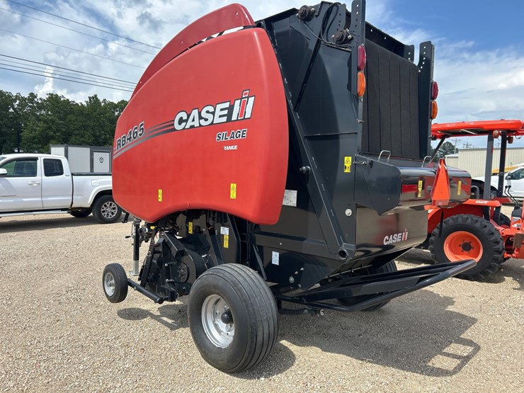 case-ih-rb465-image-2