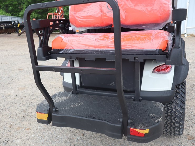 #101-•-4-seater-electric-golf-cart-image-23
