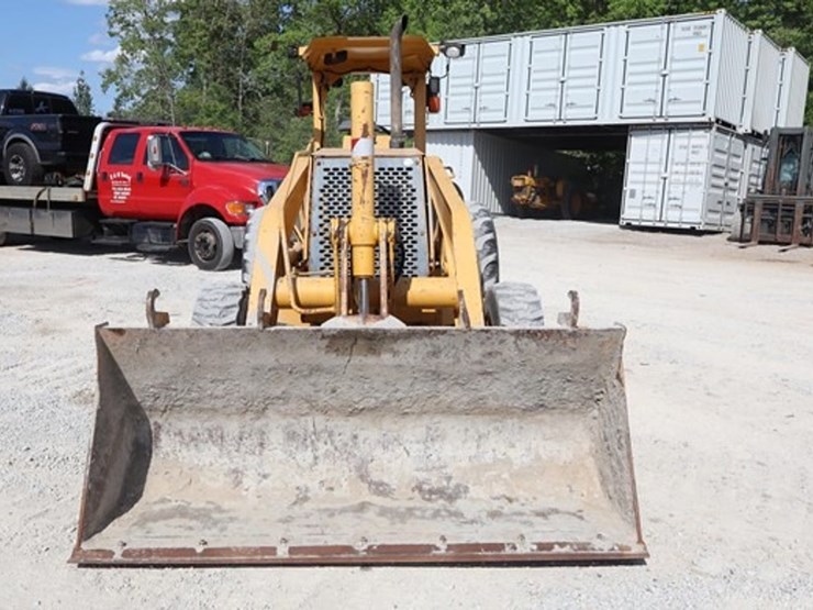 2005-deere-210le-image-8