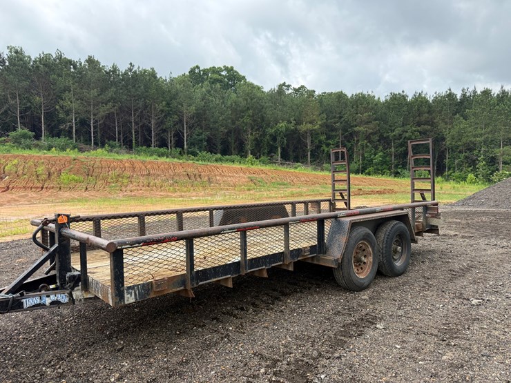 #588-•-texas-bragg-heavy-duty-bumper-pull-trailer---somerville,-tn-image-1