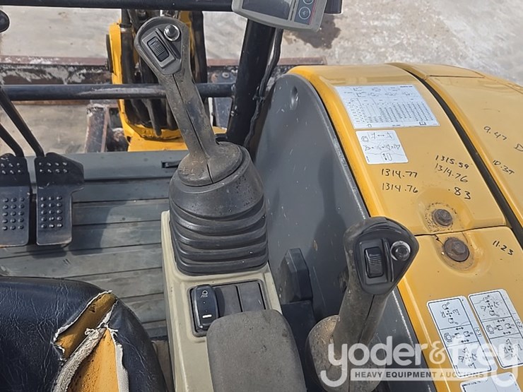 2016-cat-304e2-image-50
