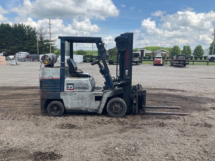 #1380-•-komatsu-fg35st-5-forklift-image-3