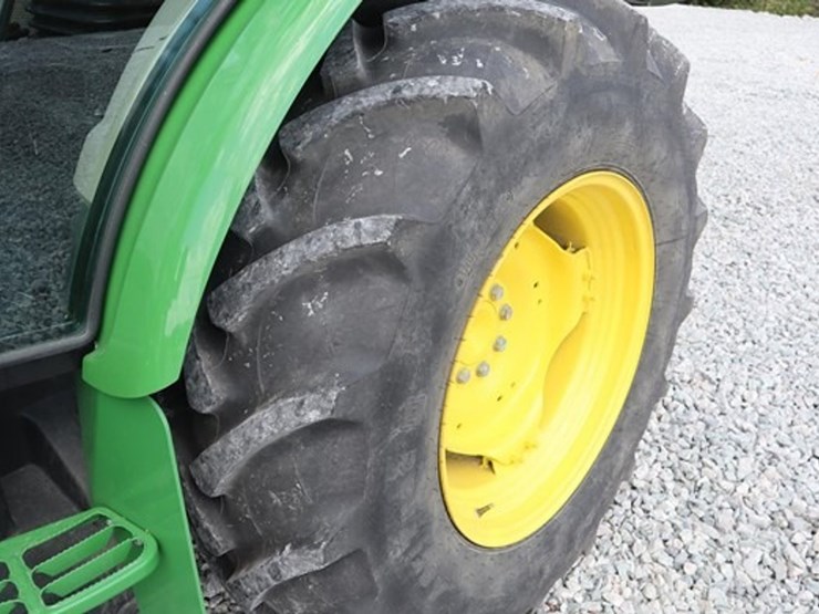 2022-john-deere-5090e-image-12