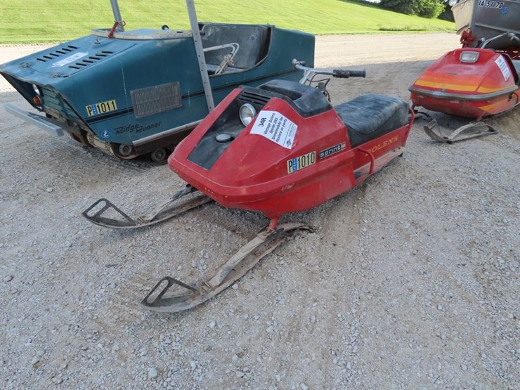 vintage-bolens-sprite-293-snowmobile-for-restore-or-parts-image-1