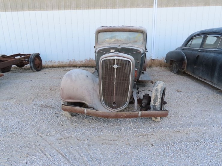 1934-chevrolet-4dr-sedan-image-2