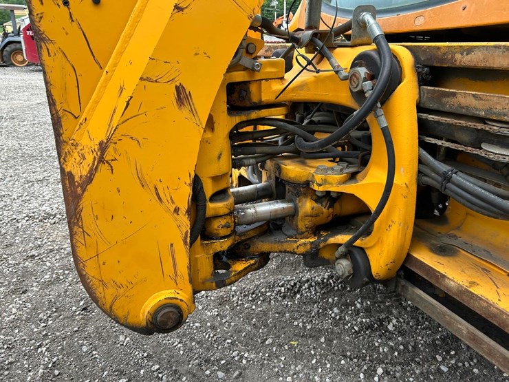 jcb-214-image-15