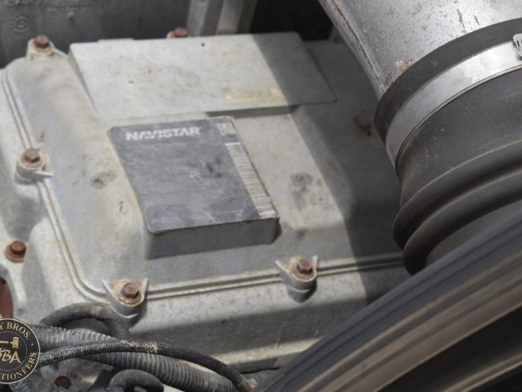 2015-international-transtar-8600-image-27