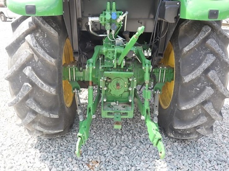 2022-john-deere-5090e-image-19