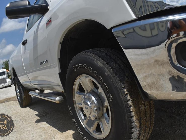 2022-ram-3500-hd-image-11
