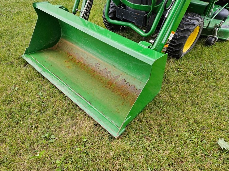 john-deere-1025r-image-10