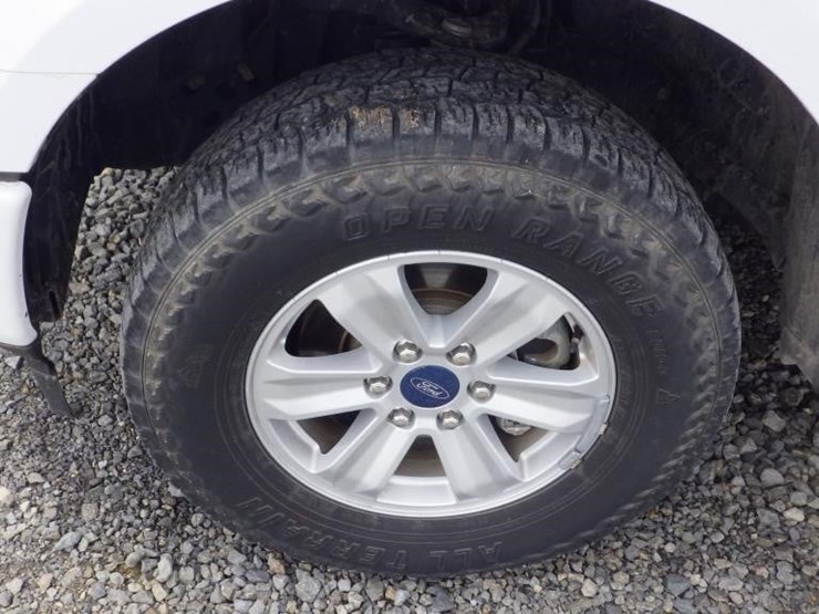 2000-ford-f150-xl-image-10