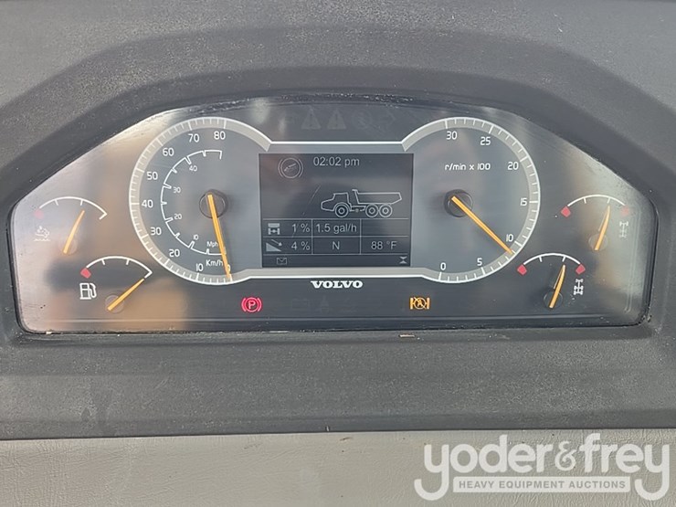 2021-volvo-a25g-image-59