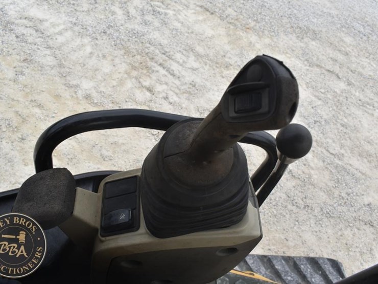 2016-caterpillar-305e2-cr-image-47