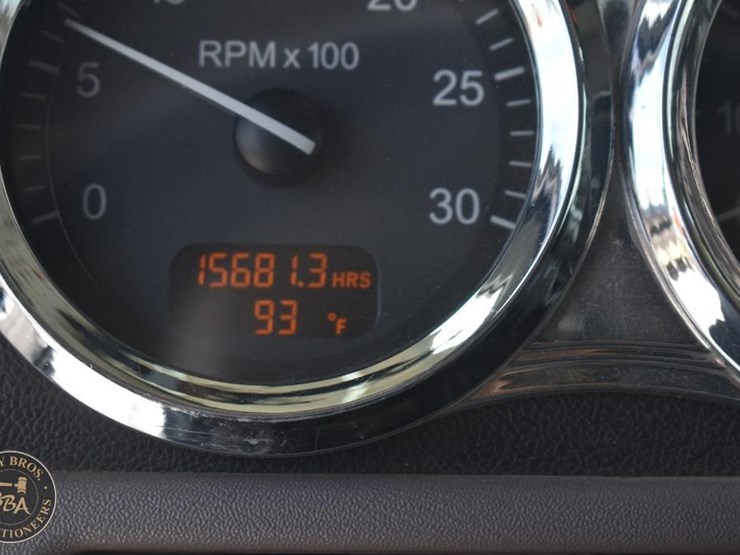 2012-peterbilt-386-image-46