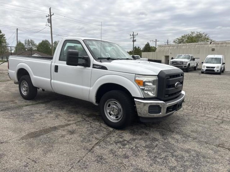 2015-ford-f250-xl-image-6