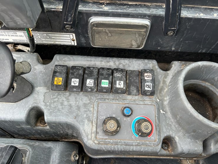 2021-yanmar-sv40-image-24