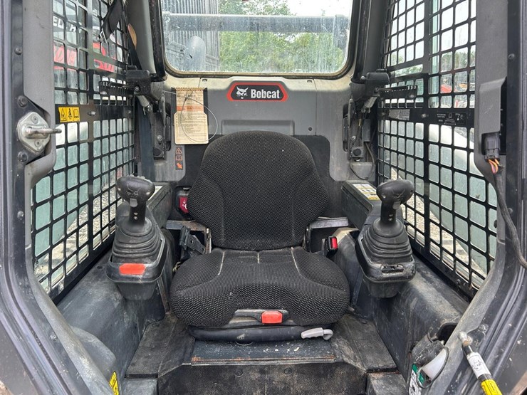 2022-bobcat-t76-image-20