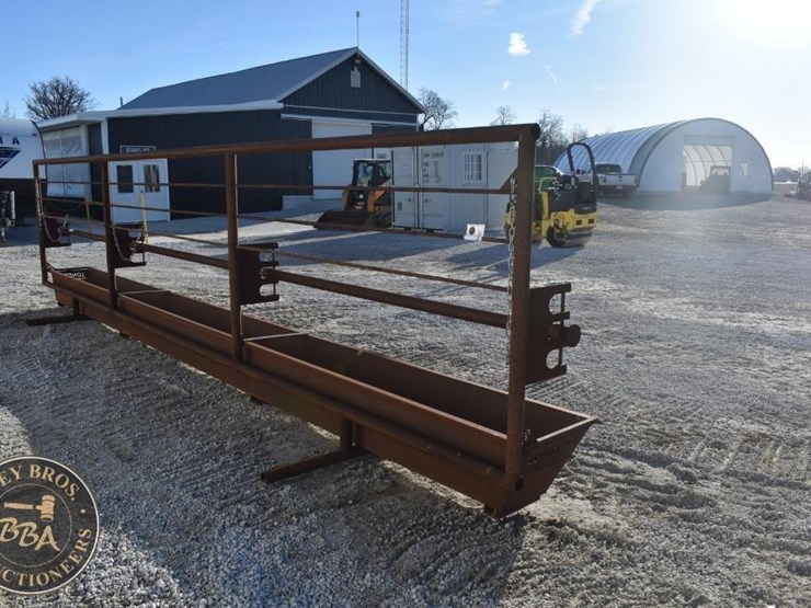 lone-star-cattle-feeder-24ft-long-5154-image-10